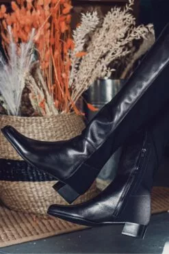 Jones Bootmaker Damen Brescia Kniehohe Lederstiefel, Schwarz -Winterschuhe Verkaufs-Shop 158821s6