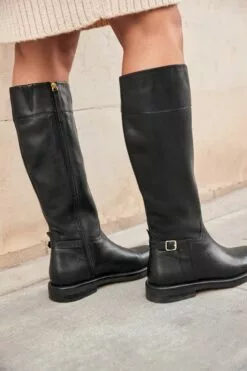 Next Forever Comfort® Kniehohe Lederstiefel Mit Flachem Absatz 11 Next Forever Comfort® Kniehohe Lederstiefel Mit Flachem Absatz -Winterschuhe Verkaufs-Shop U41 527s3